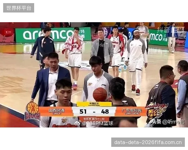 山西后卫贾明儒凭借高效的外线火力，成为联盟公认的年度最佳第六人。